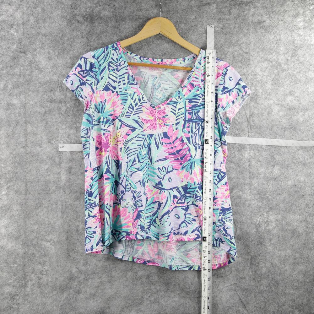 Lilly Pulitzer Shirt Womens Medium V Neck Short Sleeve Floral Tropical Summer - Picture 7 of 10